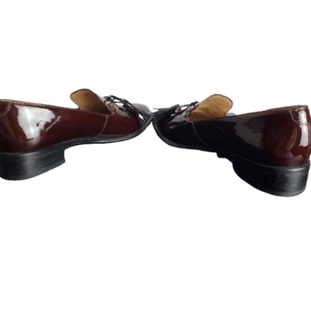 Banana Republic women's burgundy patent tassel loafers size 6.5 - Picture 2 of 6